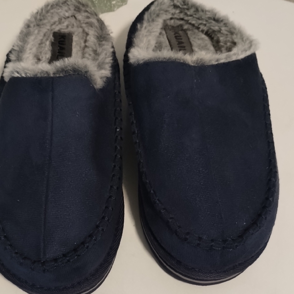 KUAILE Men's Navy Blue Slippers